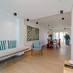 Lux Beach House, Aldaba Selection