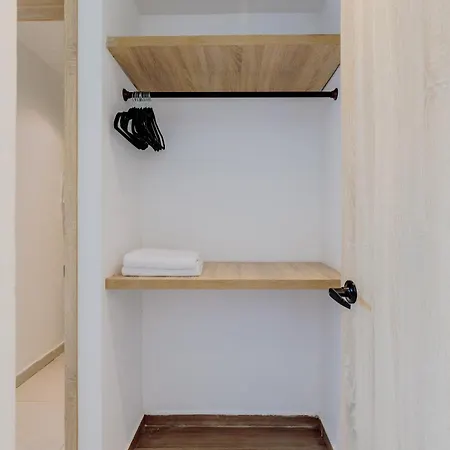 Villa Lux House, Aldaba Selection *
