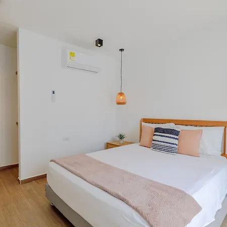 Lux House, Aldaba Selection Villa