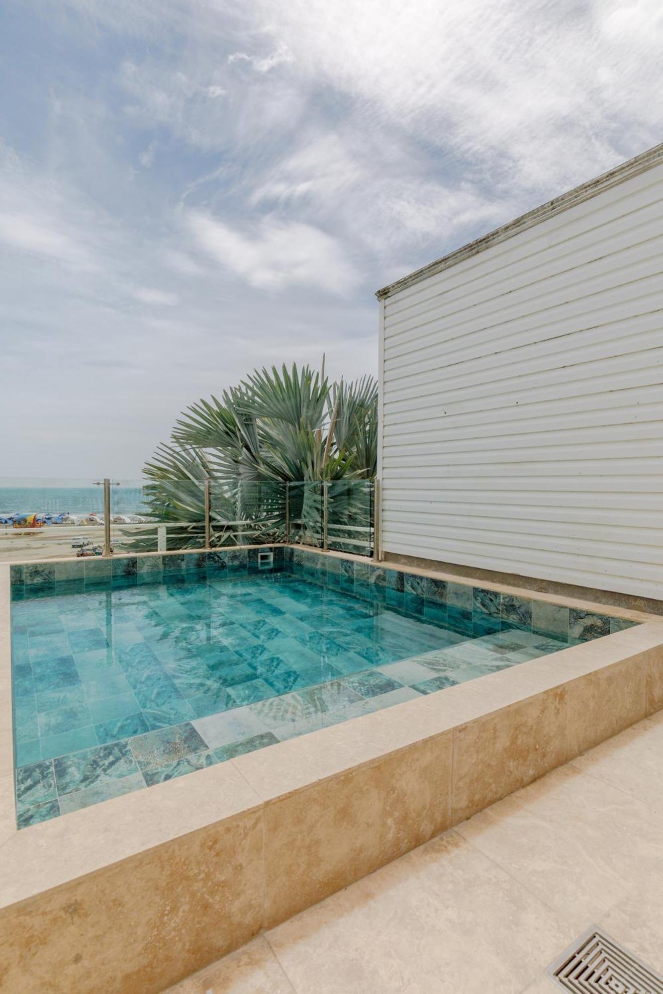 Lux House, Aldaba Selection Cartagena
