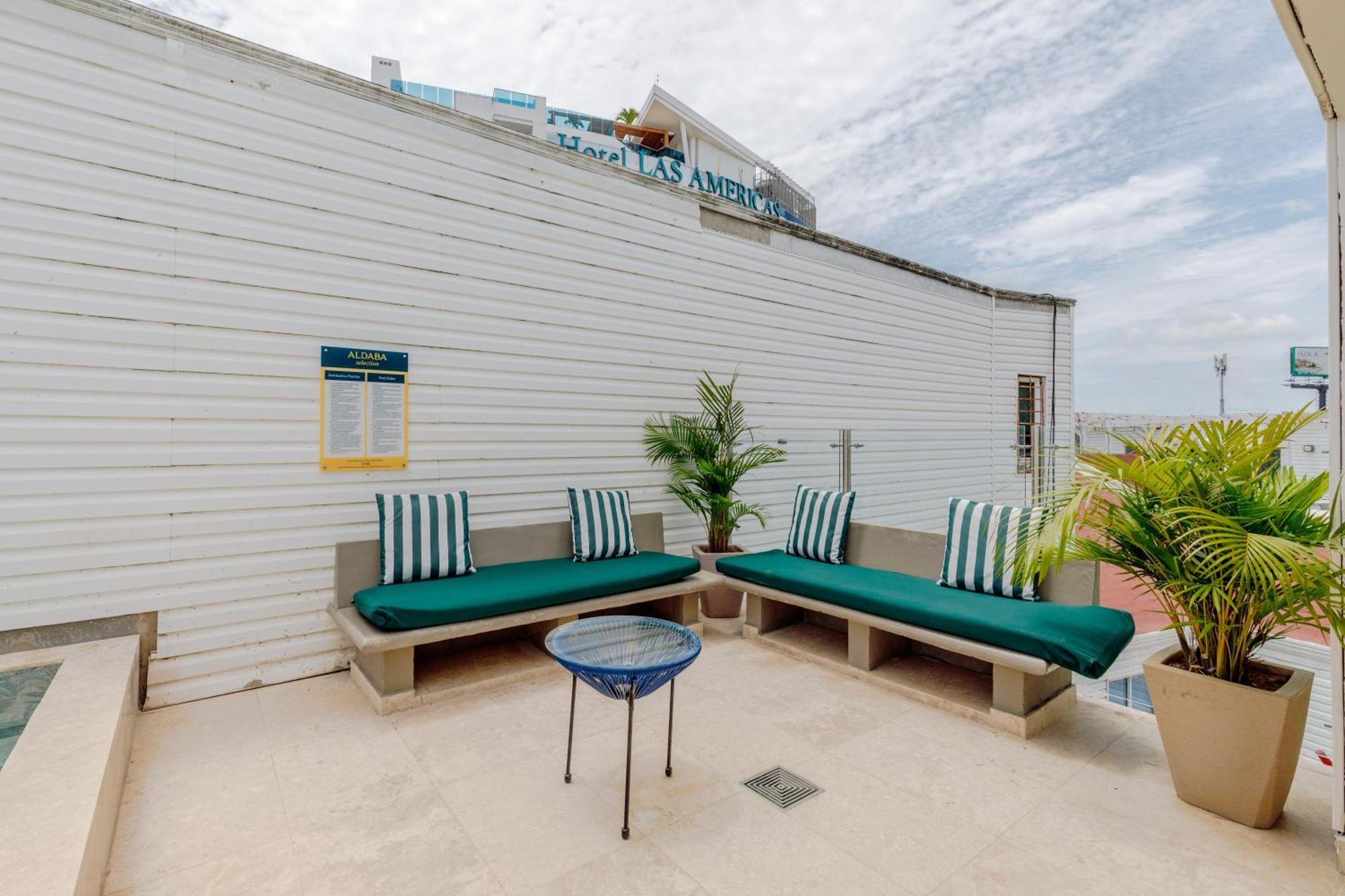 Lux House, Aldaba Selection Cartagena