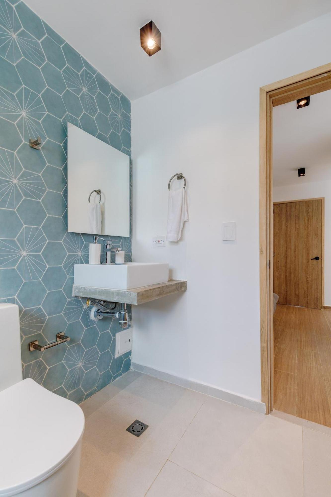 Lux House, Aldaba Selection Cartagena